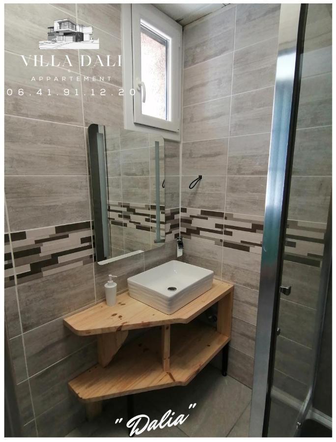Villadali-Fr Appart Hotel Toulon Clim, Wifi, Terrasse, Cuisine Parking Gratuit Ngoại thất bức ảnh